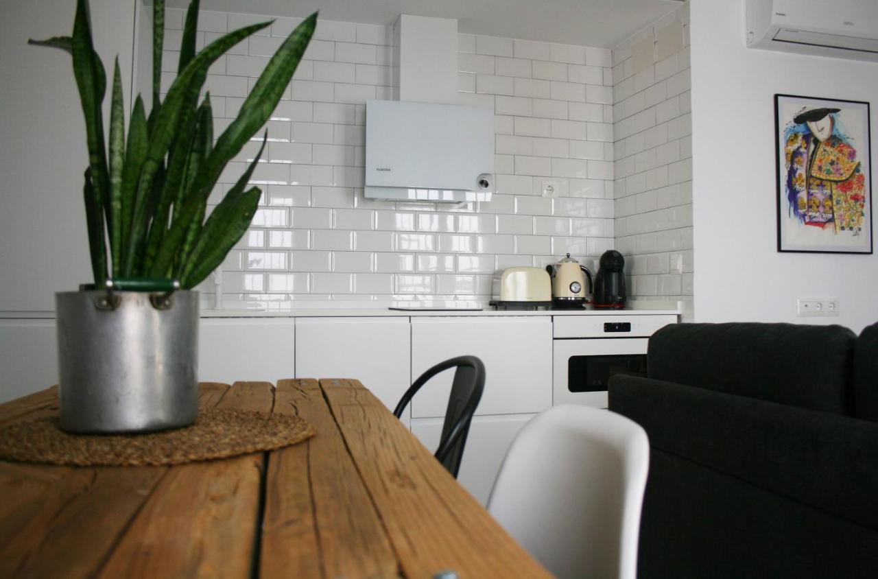 Apartamento Ideal Estancias Largas Y Teletrabajo Seville